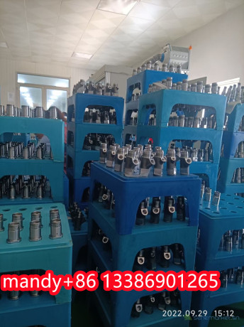 diesel-engine-delivery-valve-090140-2551-big-0