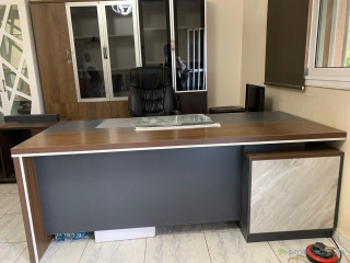 Tables de bureau J1