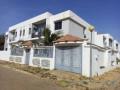 location-d-une-grande-villa-small-0