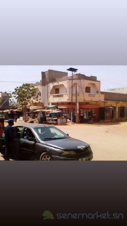 grande-maison-commerciale-a-totalement-refectionner-ou-demolir-a-vendre-a-keur-massar-pas-tres-loin-de-la-station-shell-big-2