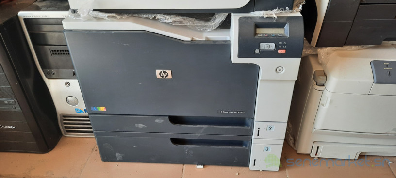 imprimante-hp-coloris-laser-jet-cp5225-big-0