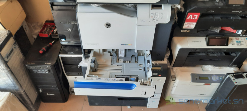 imprimante-hp-laserjet-500-color-m551-big-1
