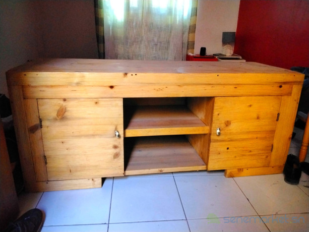 table-de-tele-en-bois-sapin-big-0