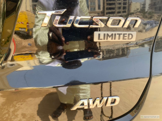 hyundai-tucson-limited-big-2