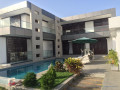 villa-a-vendre-a-ngaparou-small-0