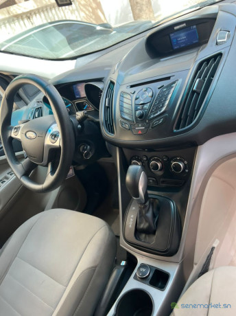 ford-escape-se-annee-2015-automatique-essence-big-2