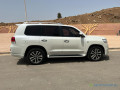 toyota-land-cruiser-vxs-annee-2017-full-options-small-4