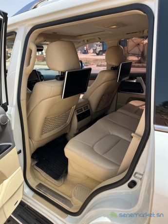 toyota-land-cruiser-vxs-annee-2017-full-options-big-3