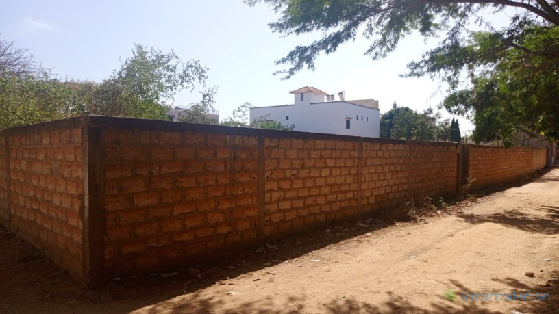 terrain-de-1500-metres-carres-a-vendre-a-ngaparou-senegal-big-2