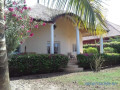 2-villas-a-vendre-dans-residence-small-0