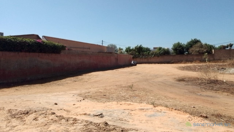 terrain-de-983-metres-carres-a-vendre-a-ngaparou-senegal-big-3