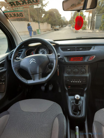 voiture-francaise-a-vendre-tres-bon-etat-big-3