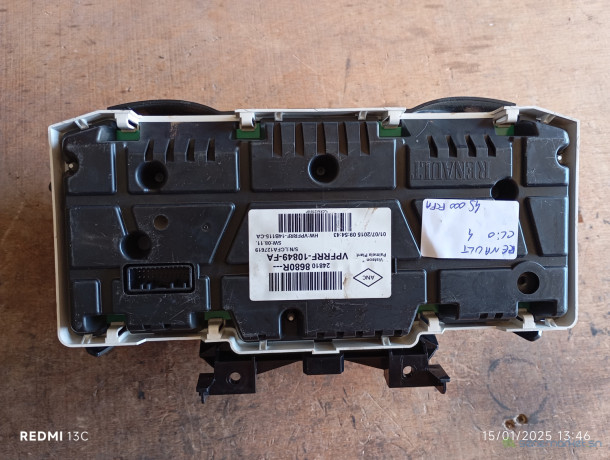 tableau-de-bord-compteur-kilometrique-renault-clio-4-big-1