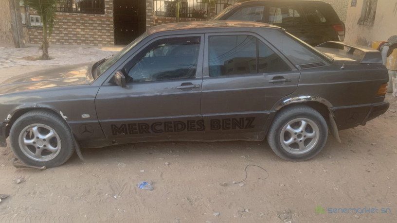 mercedes-benz-190-e-a-vendre-big-1