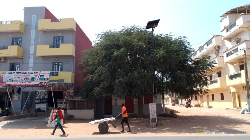 terrain-avec-batiment-a-vendre-a-mbour-senegal-big-1