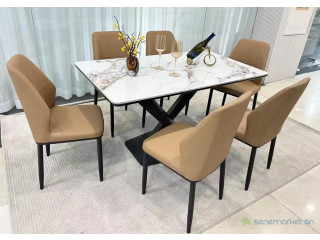 Tables à manger de 6 pièces avec un très beau design