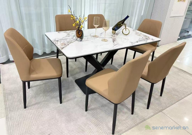 tables-a-manger-de-6-pieces-avec-un-tres-beau-design-big-0