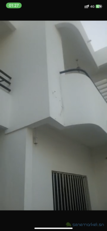 villa-5-chambre-et-garage-sacree-coeur-1-big-0
