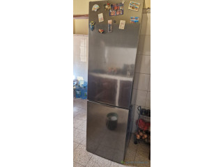 Frigo combiné Ariston no frost