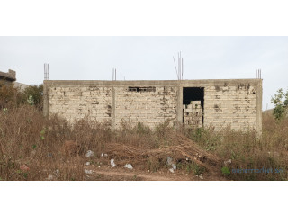 Terrains 300m2 avec Fondation à Yene
