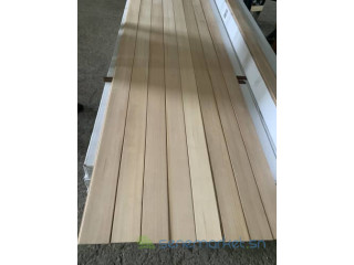 FAUX PLAFOND EN BOIS PEINT