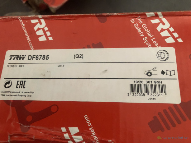 peugeot-308-2-disques-de-frein-avant-neuf-big-1