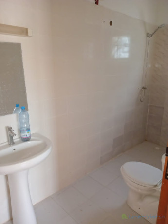 villa-neuve-a-louer-a-bambilor-big-4
