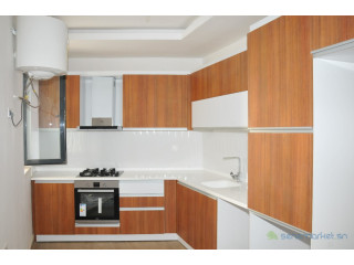 Appartement f2 à louer au point E
