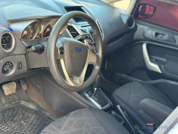 ford-fiesta-2013-big-1