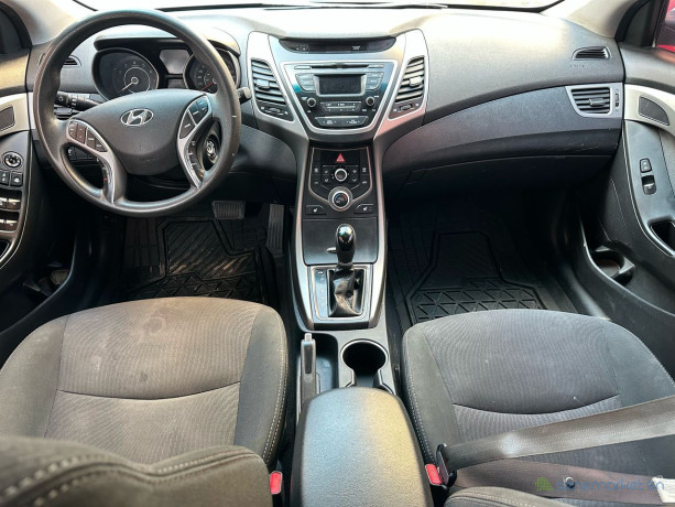 hyundai-elantra-2016-big-1