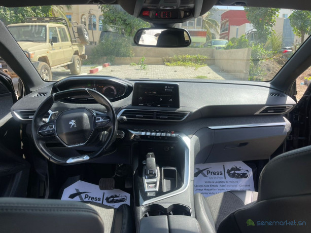 peugeot-3008-gt-line-2018-big-1