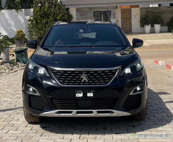 peugeot-3008-gt-line-2018-big-0