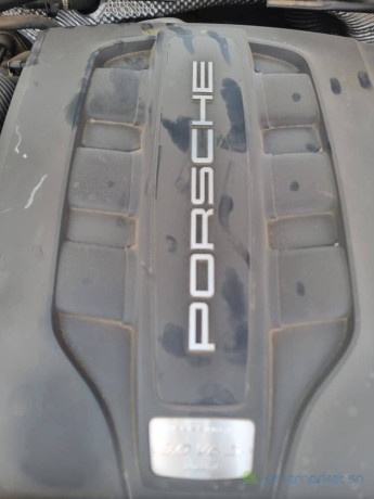 porsche-cayenne-2014-big-3