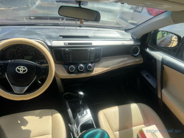 toyota-rav4-2016-big-1
