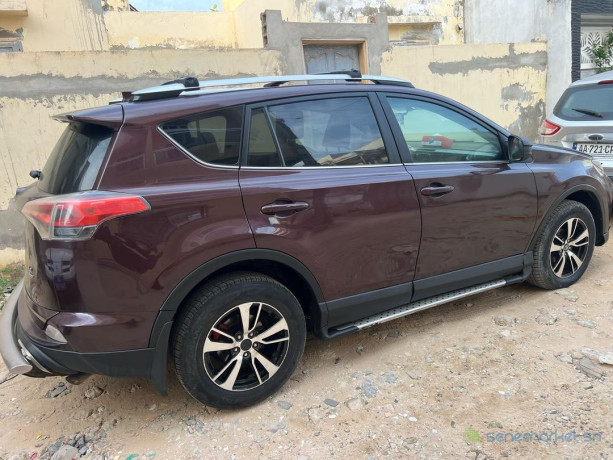 toyota-rav4-2016-big-2