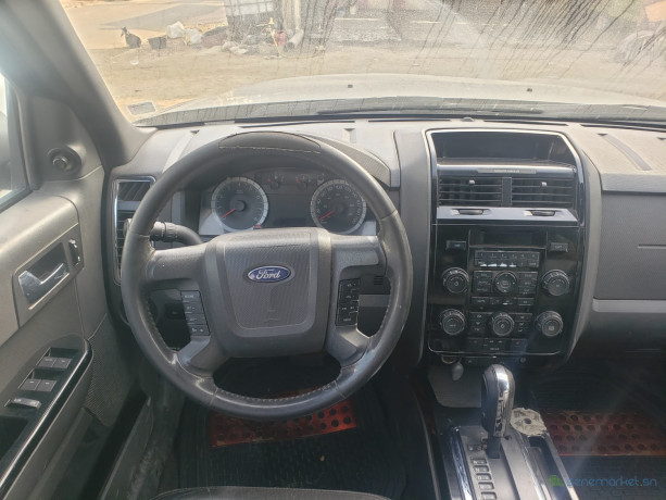 ford-escape-2012-big-1