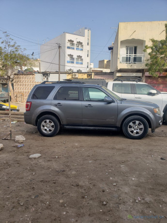 ford-escape-2012-big-2