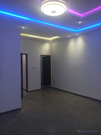 nous-louons-un-bel-appartement-3-chambres-salon-a-la-cite-keur-goorgui-big-2