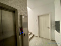 grand-3-chambres-salon-haut-standing-point-e-small-0