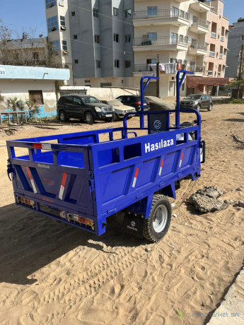 des-moto-tricycles-hasilaza-big-0