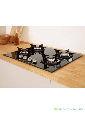 plaque-de-cuisine-4-feu-pour-une-cuisine-moderne-big-0