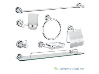 Accessoires de douche pour une salle de bain élégante