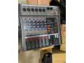 des-tables-de-mixage-yamaha-small-1