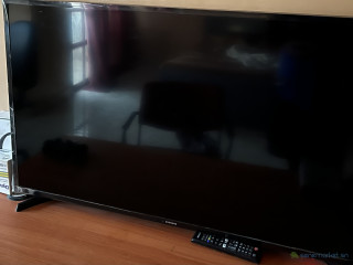 Téléviseur Samsung Smart 43 pouces