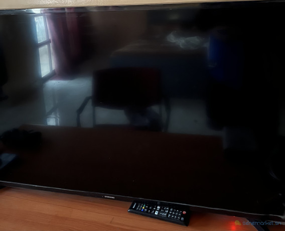 televiseur-samsung-smart-43-pouces-big-1