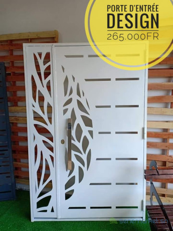 porte-metallique-sur-mesure-pour-maison-portail-big-0