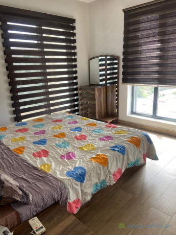 appartement-meuble-f2-a-louer-au-point-e-big-1