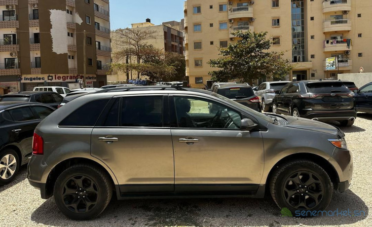 ford-edge-sel-2014-big-1