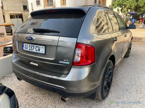 ford-edge-sel-2014-big-2