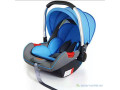 siege-auto-pour-bebe-en-differentes-couleurs-small-1